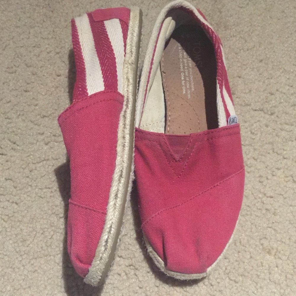 Red Toms